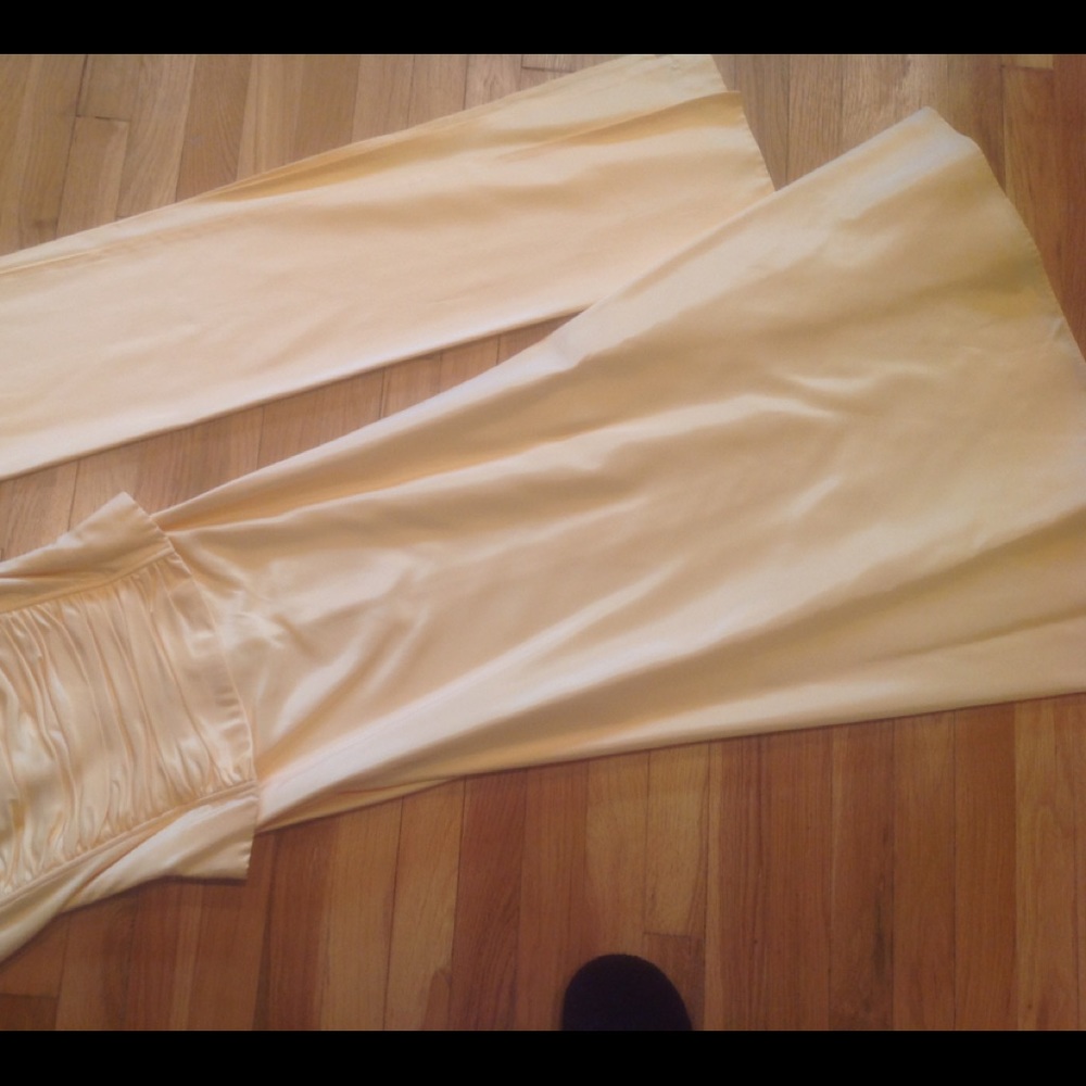 PROM DRESS - Picture 4 of 4